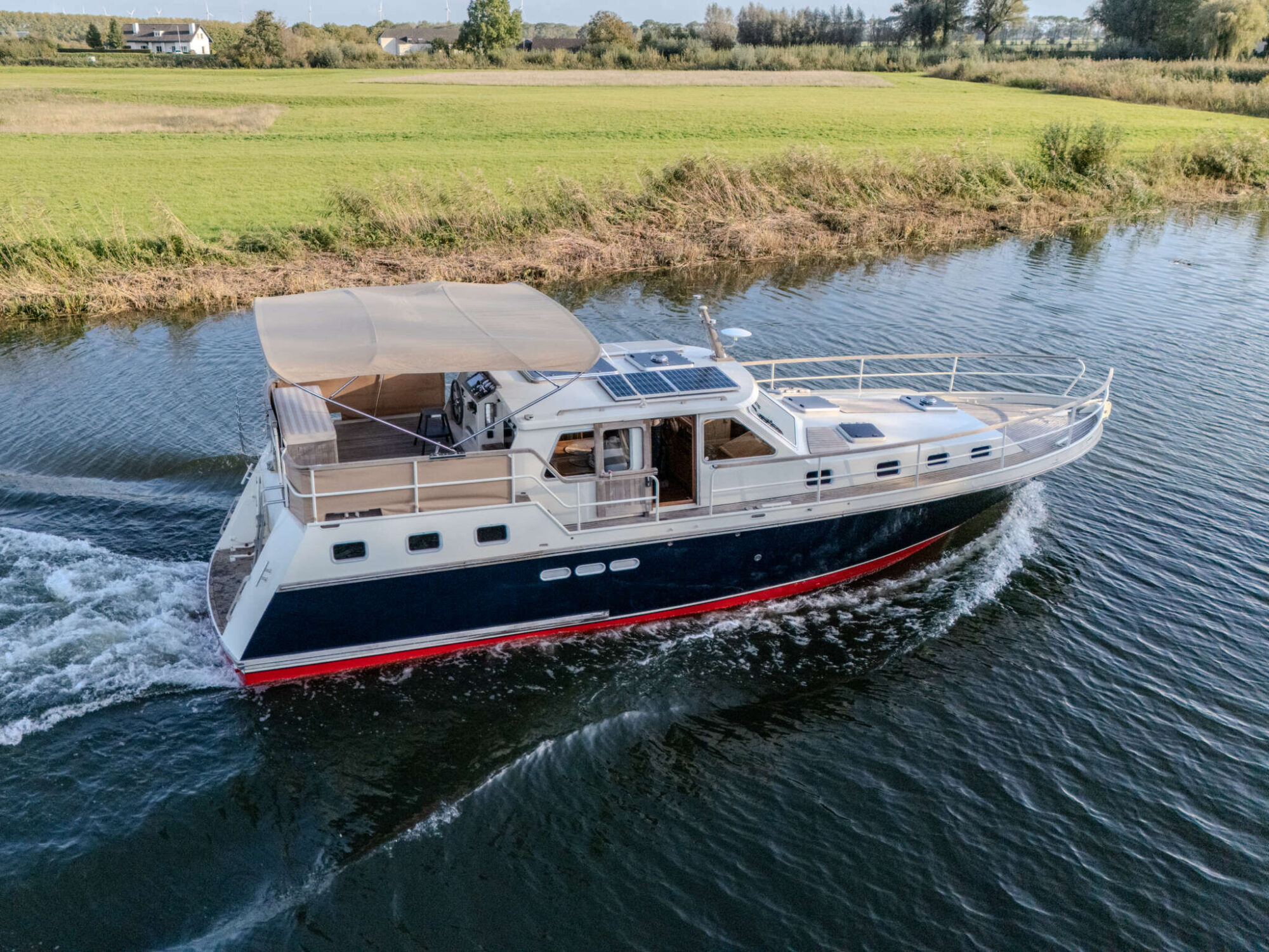 foto: 69 Feltz Feltz Aluminium Kruiser 12.50 AK Cabrio