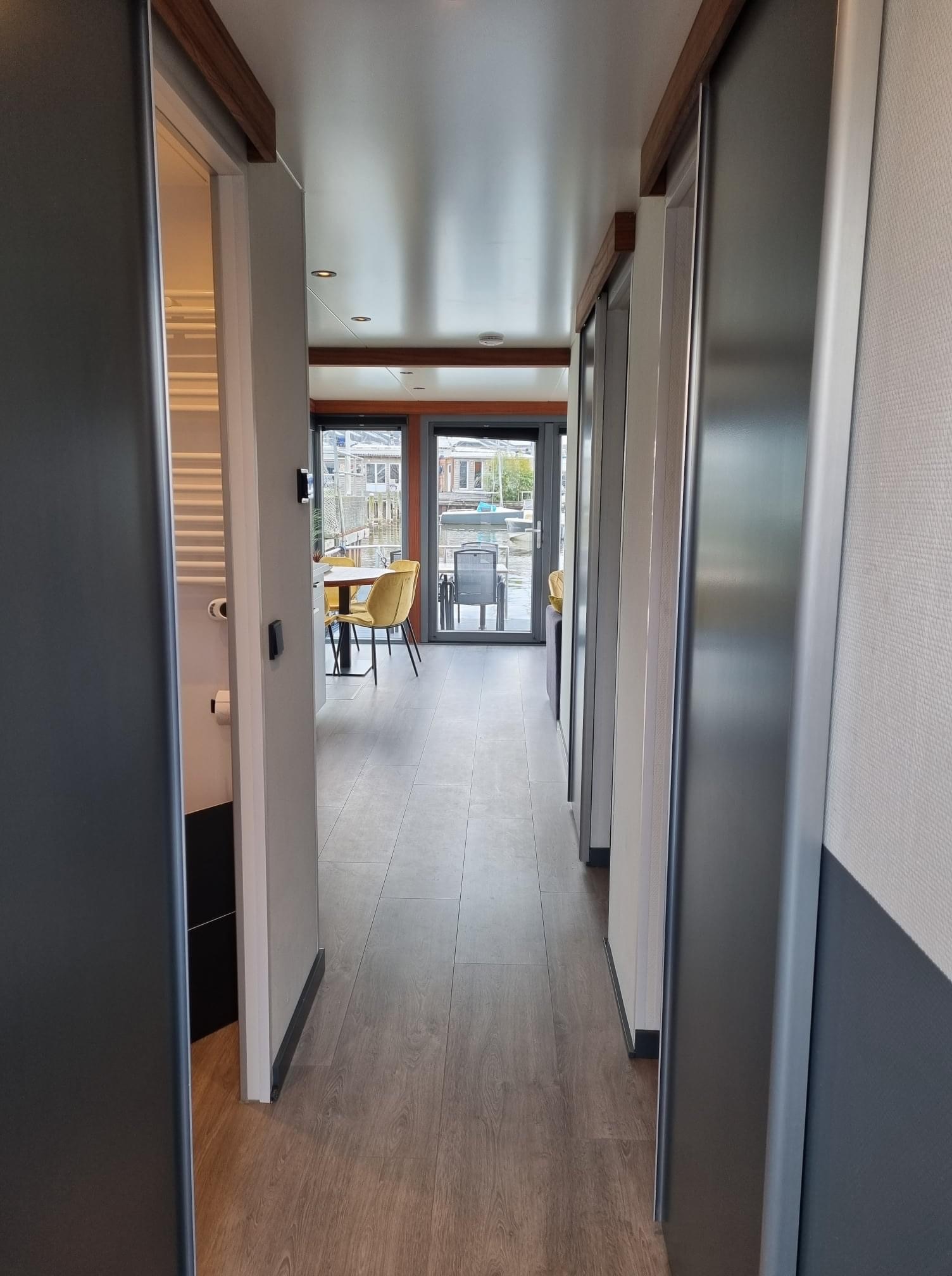 foto: 23 HT Lofts PE Special Houseboat