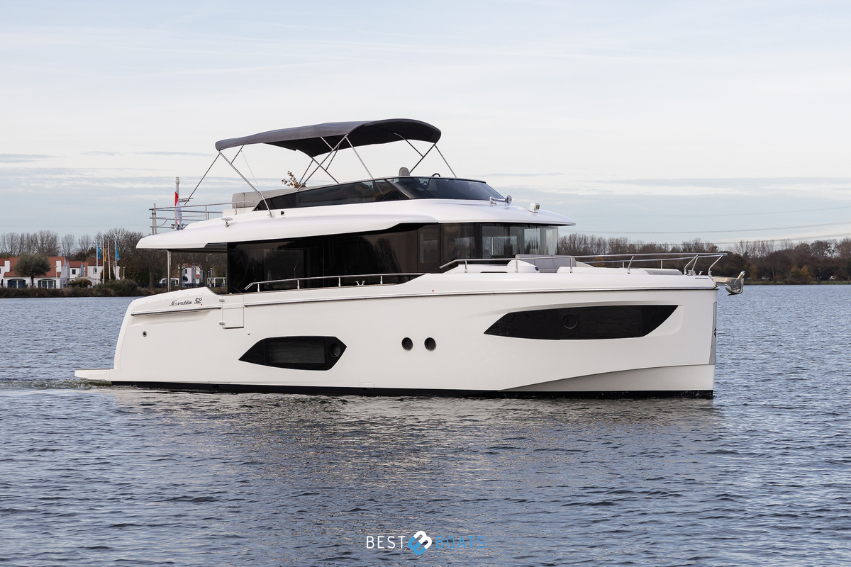 Absolute  Navetta 52