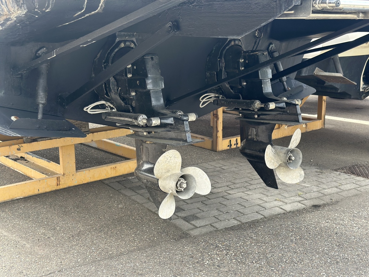 foto: 26 Bayliner 3055 Sunbridge