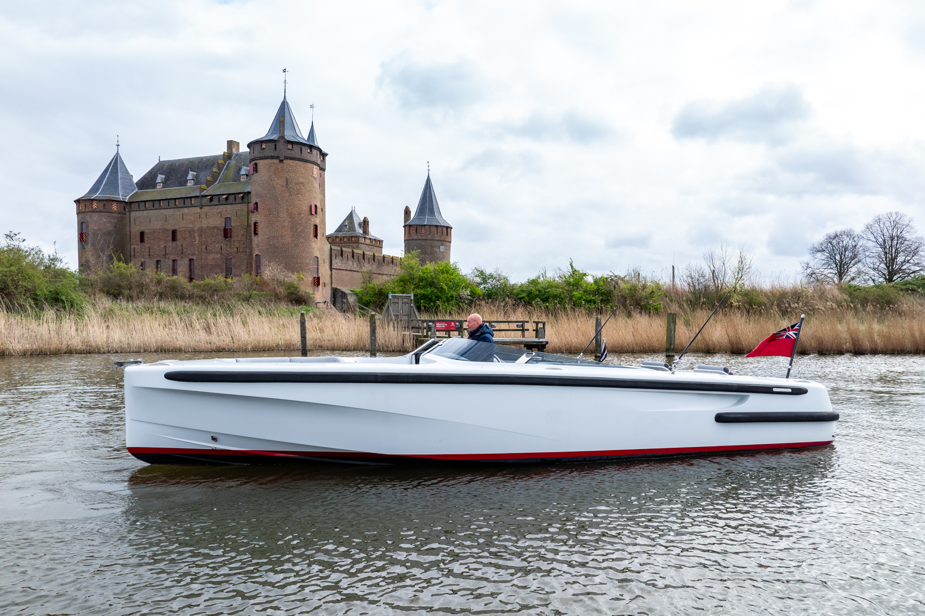 foto: 32 Pascoe Custom 9.6 Tender