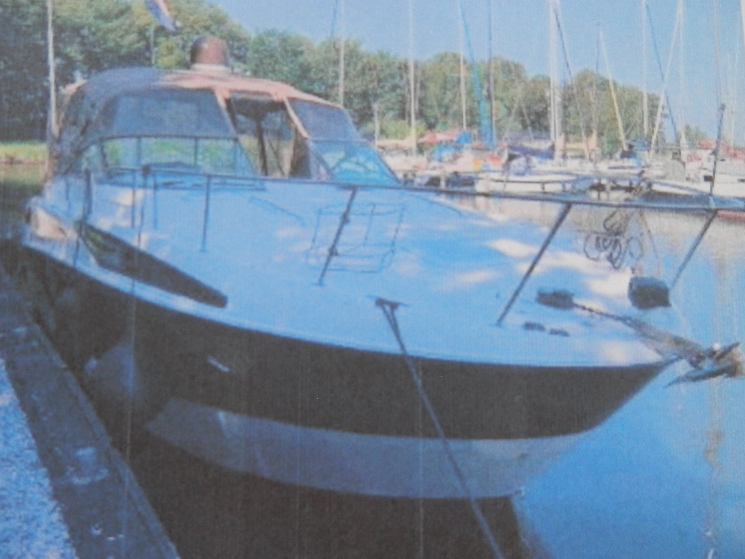 foto: 15 Bayliner 325 SB