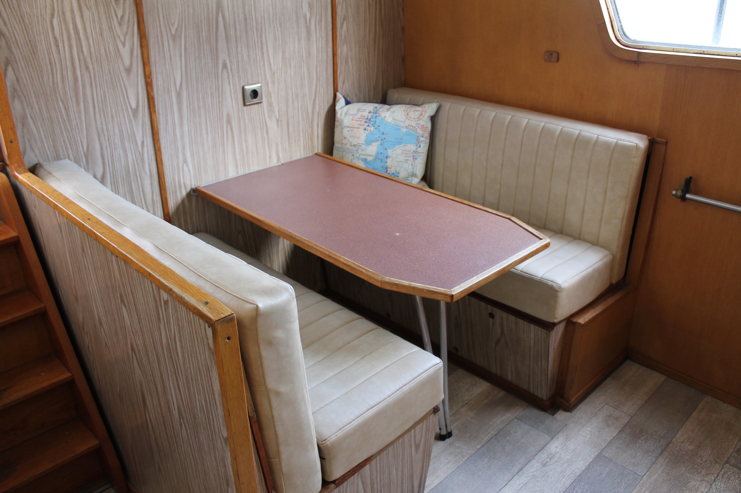 foto: 73 Tjalk Varend Woonschip 19.99