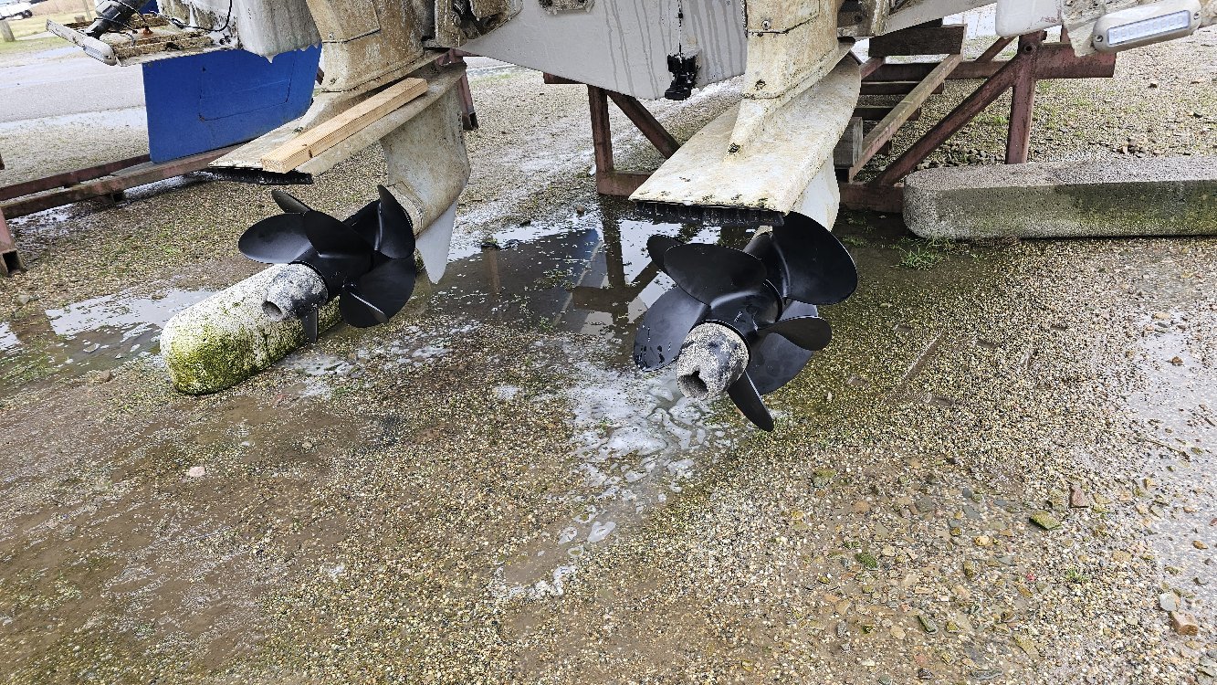 foto: 41 Gobbi 245 Cabin