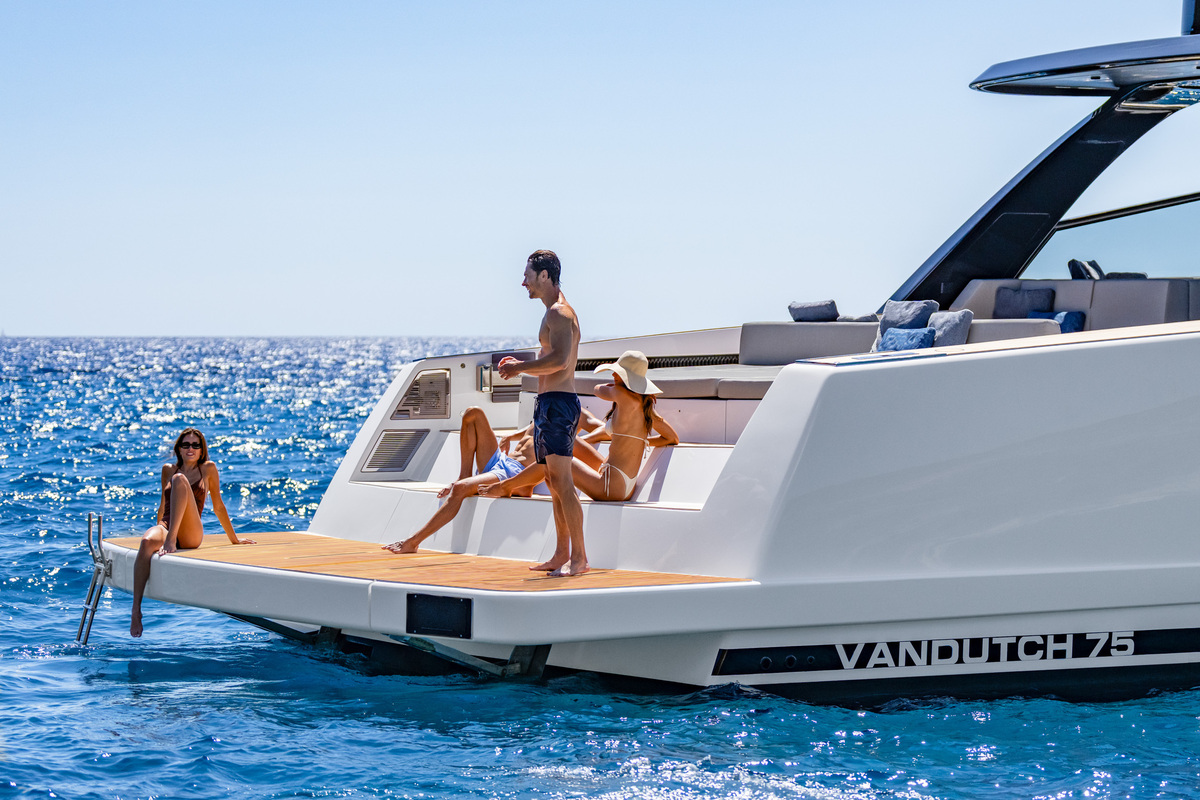 foto: 49 Van Dutch 75 - NEW