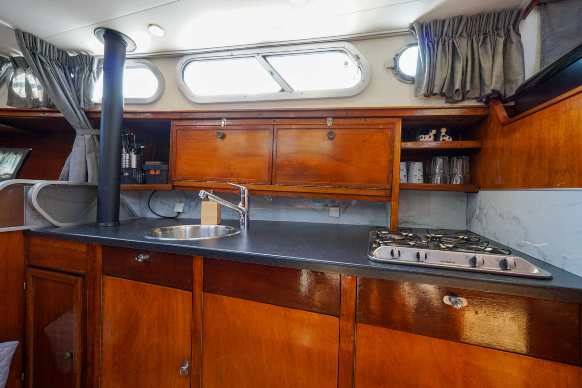 foto: 28 Valkkruiser Valkkruiser 10.50 AK Cabrio