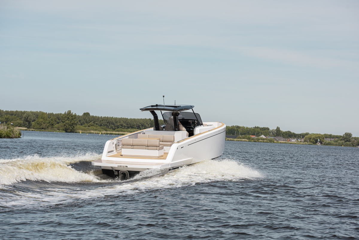 foto: 38 PARDO YACHTS 38  