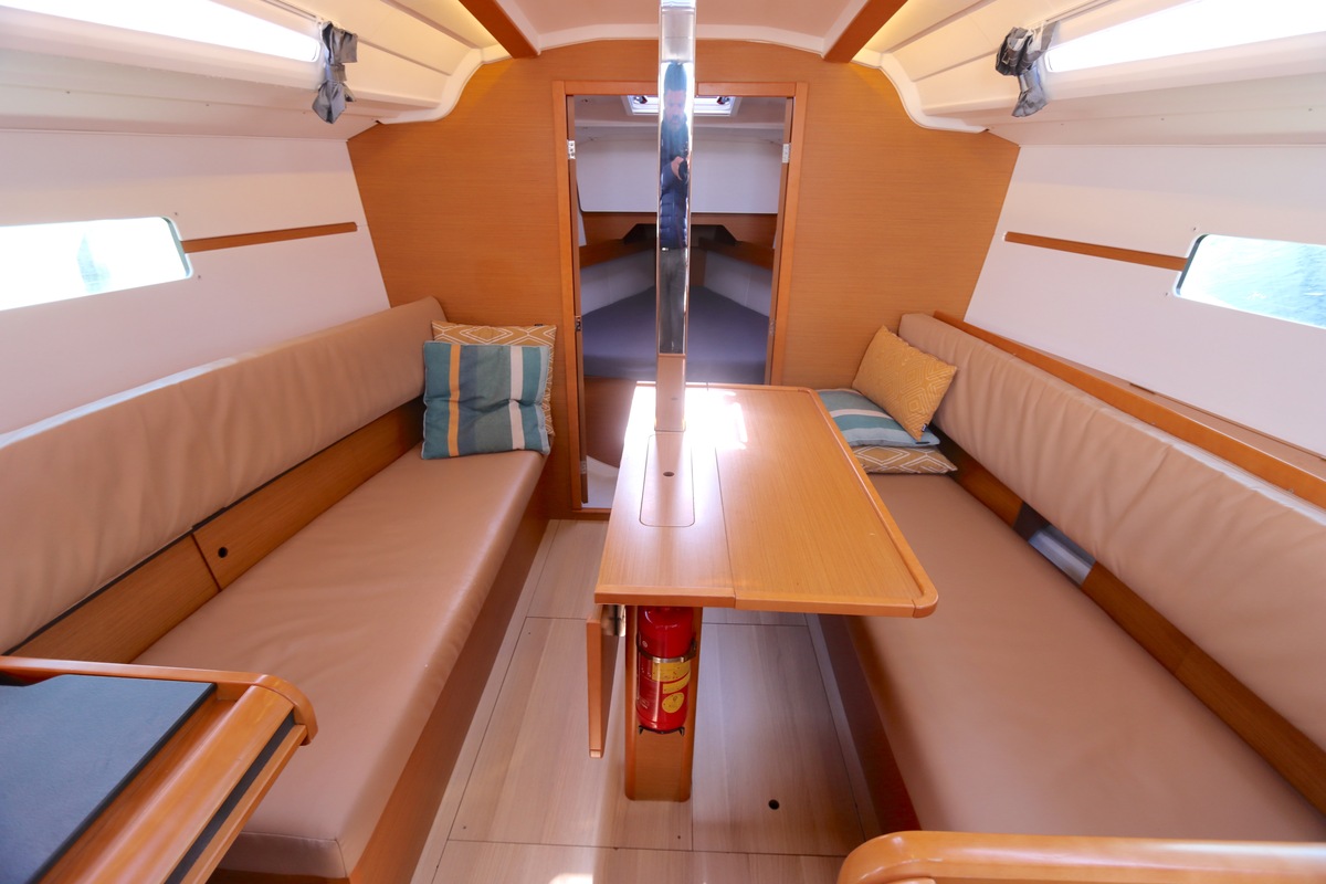 foto: 28 Jeanneau Sun Odyssey 349