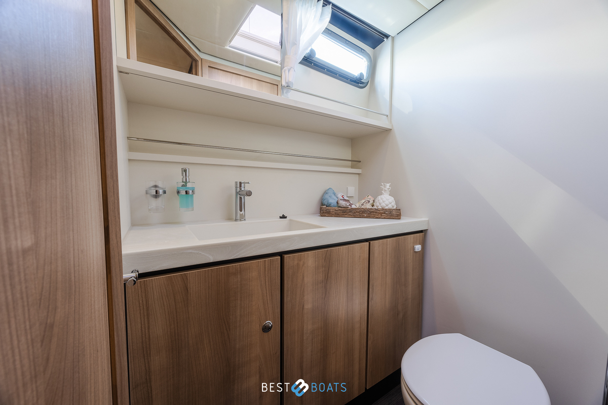 foto: 79 Linssen 40SL Sedan