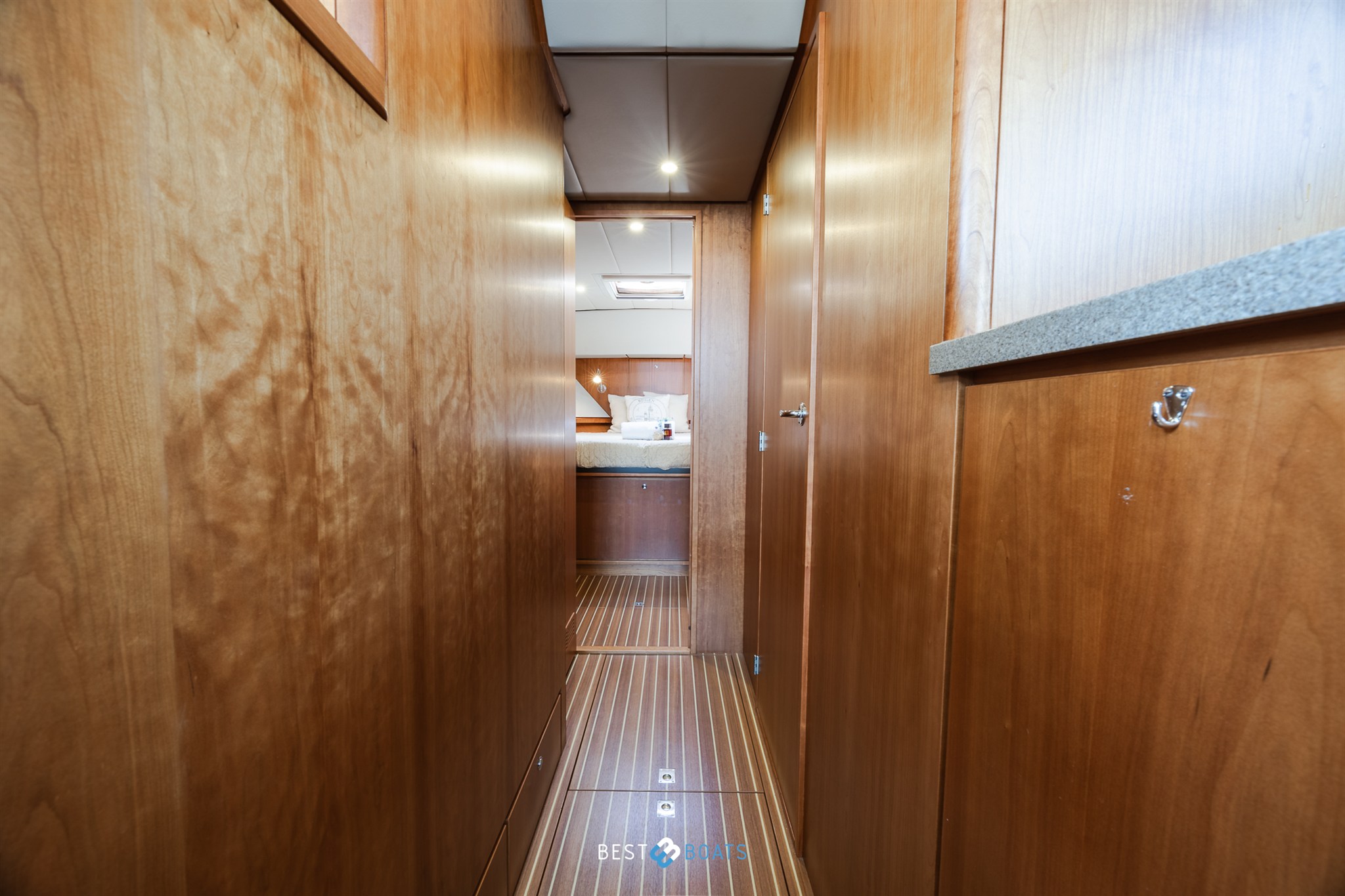 foto: 30 Linssen Grand Sturdy 470 Sedan Wheelhouse