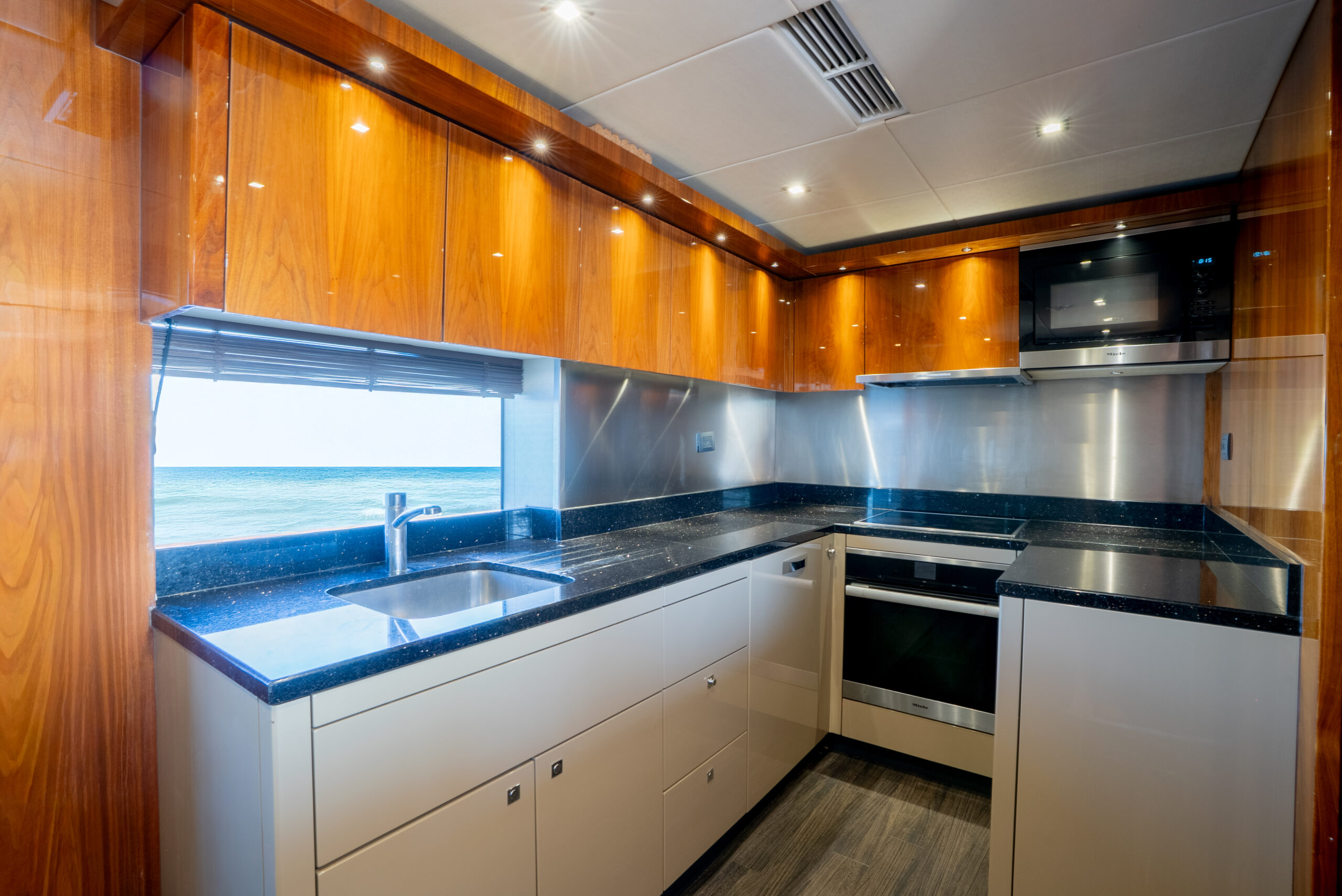 foto: 80 Sunseeker 