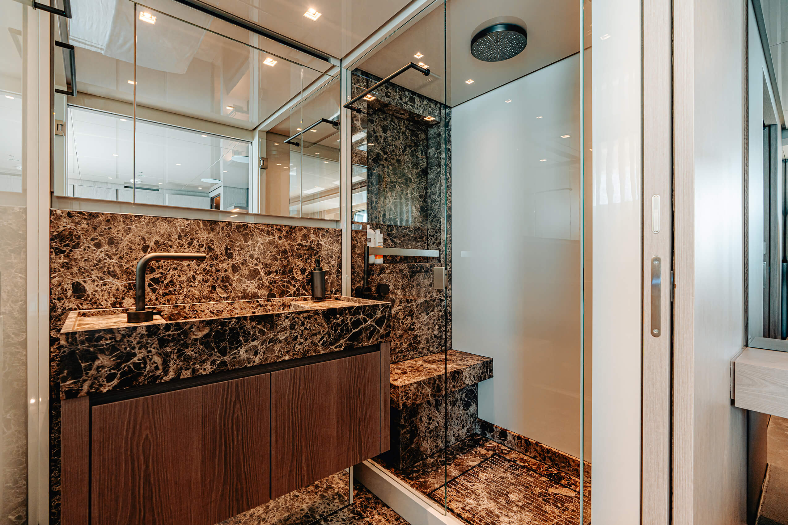 foto: 41 Sanlorenzo SL106A