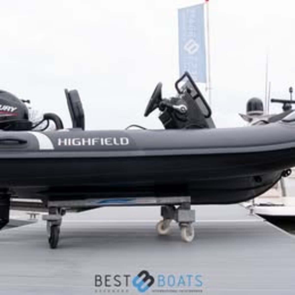 foto: 11 Highfield Sport 330