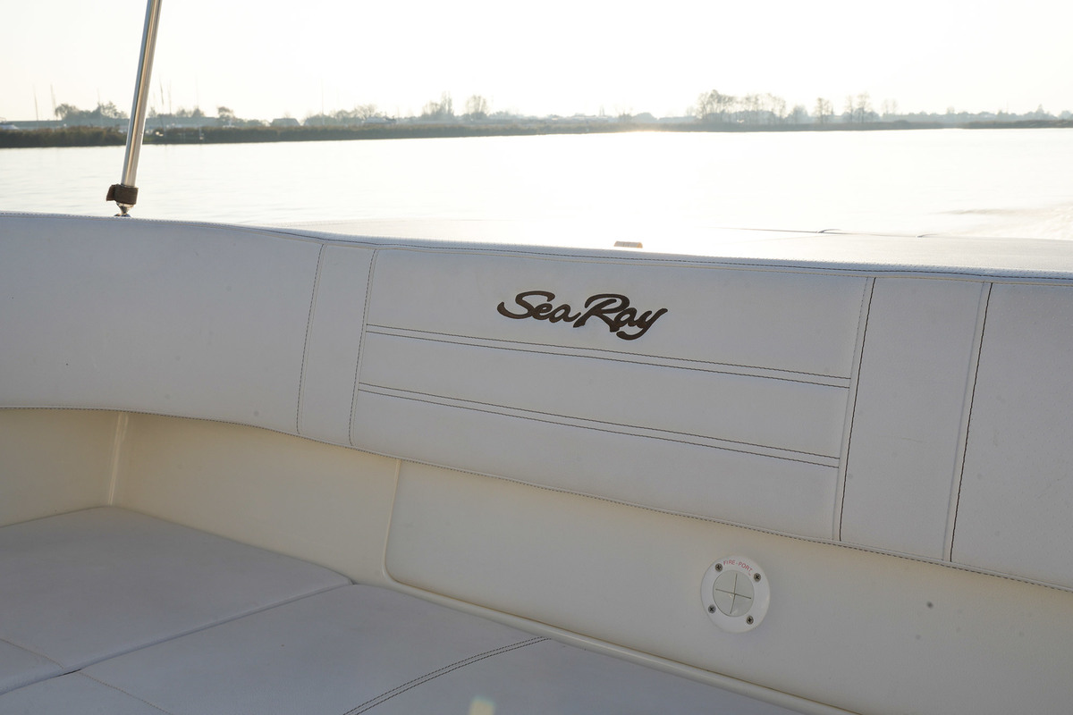 foto: 38 Sea Ray SPX 190