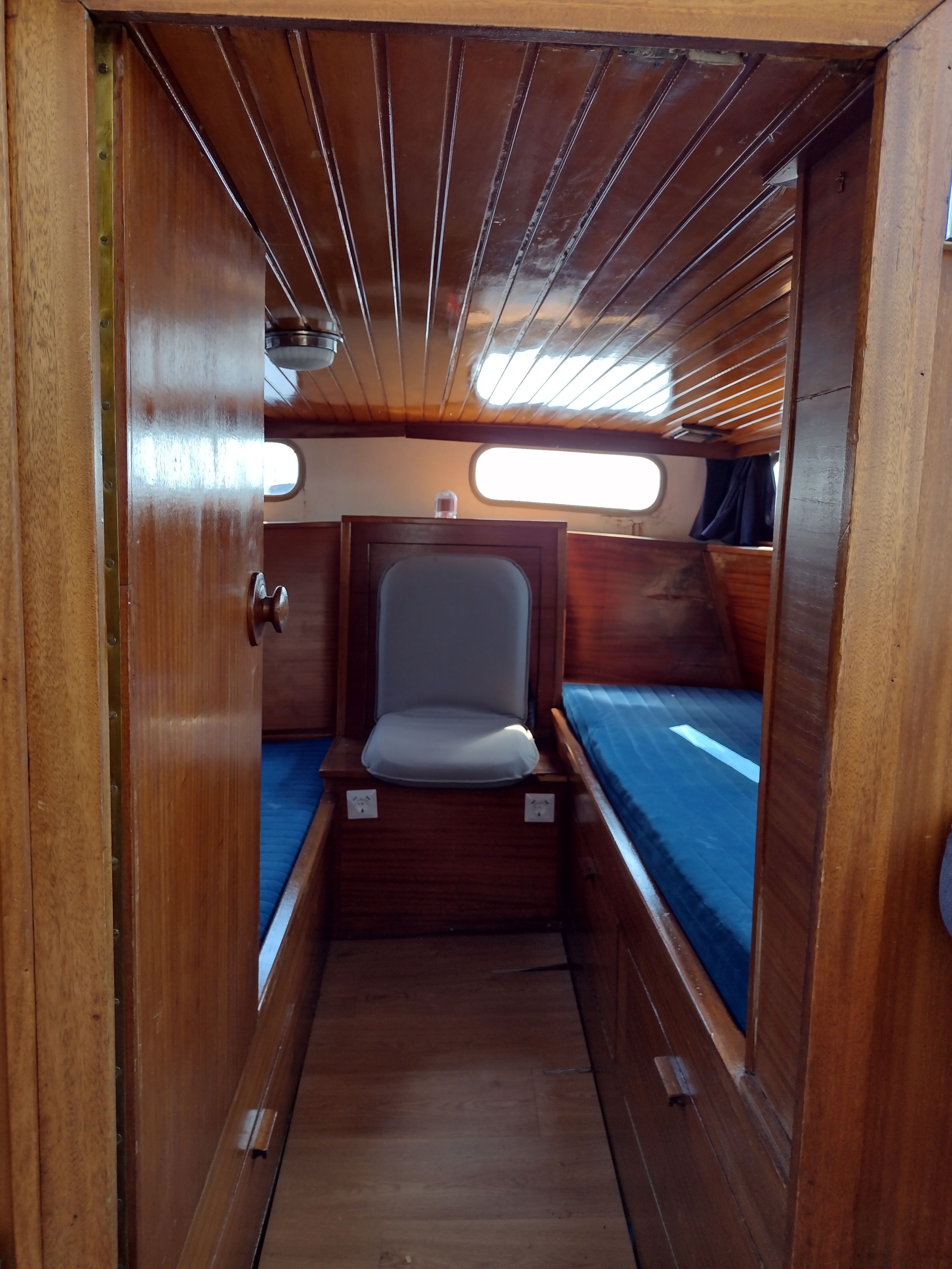 foto: 74 Middelzee Kruiser 1100 AK