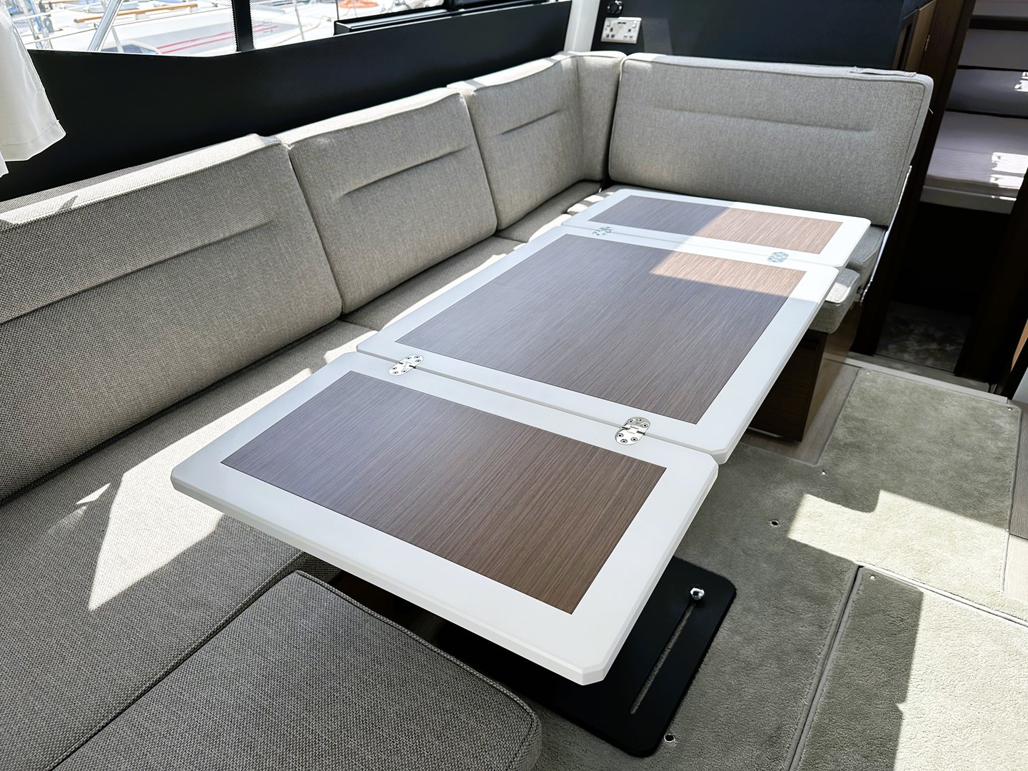 foto: 56 Jeanneau  NC37