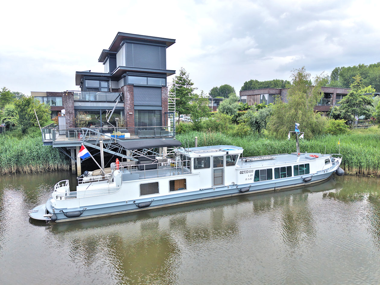 foto: 54 Luxe Varend Woonschip Rijn gecertificeerd