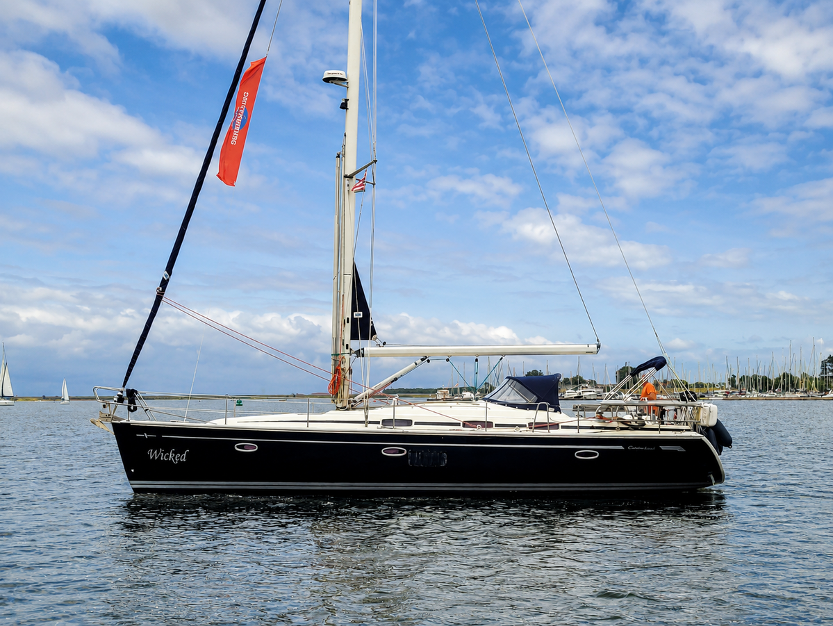 foto: 35 Bavaria 42-3 Custom Line