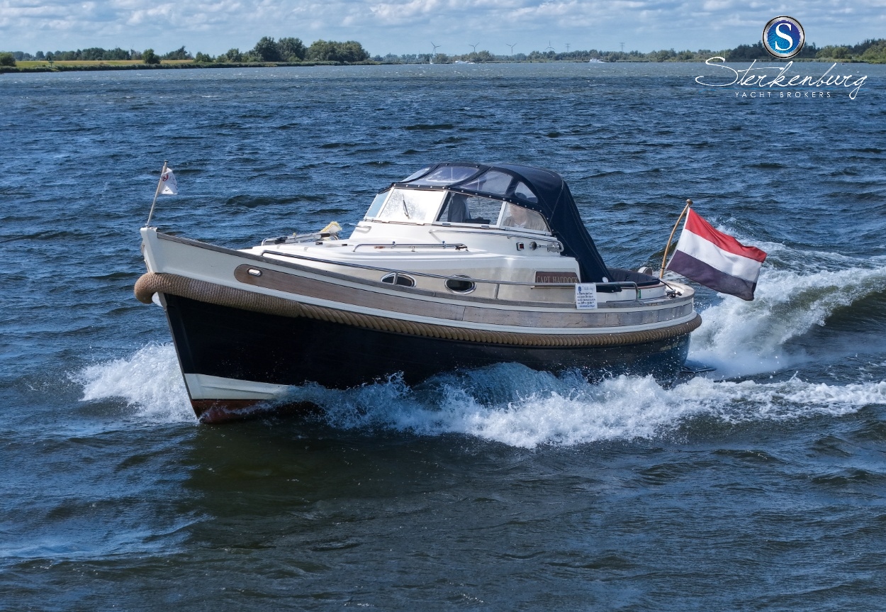 foto: 4 Makma 900 Cabin