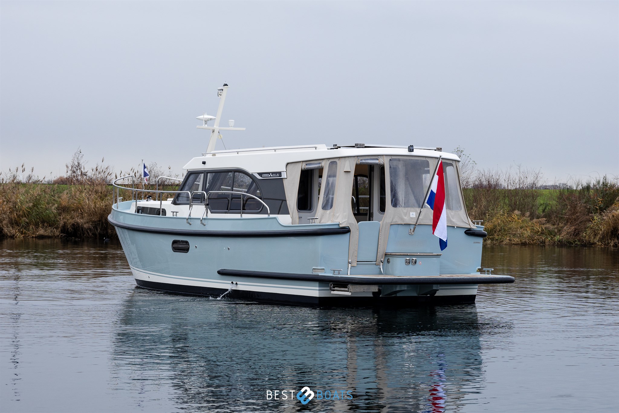 foto: 40 Linssen 30 SL Sedan