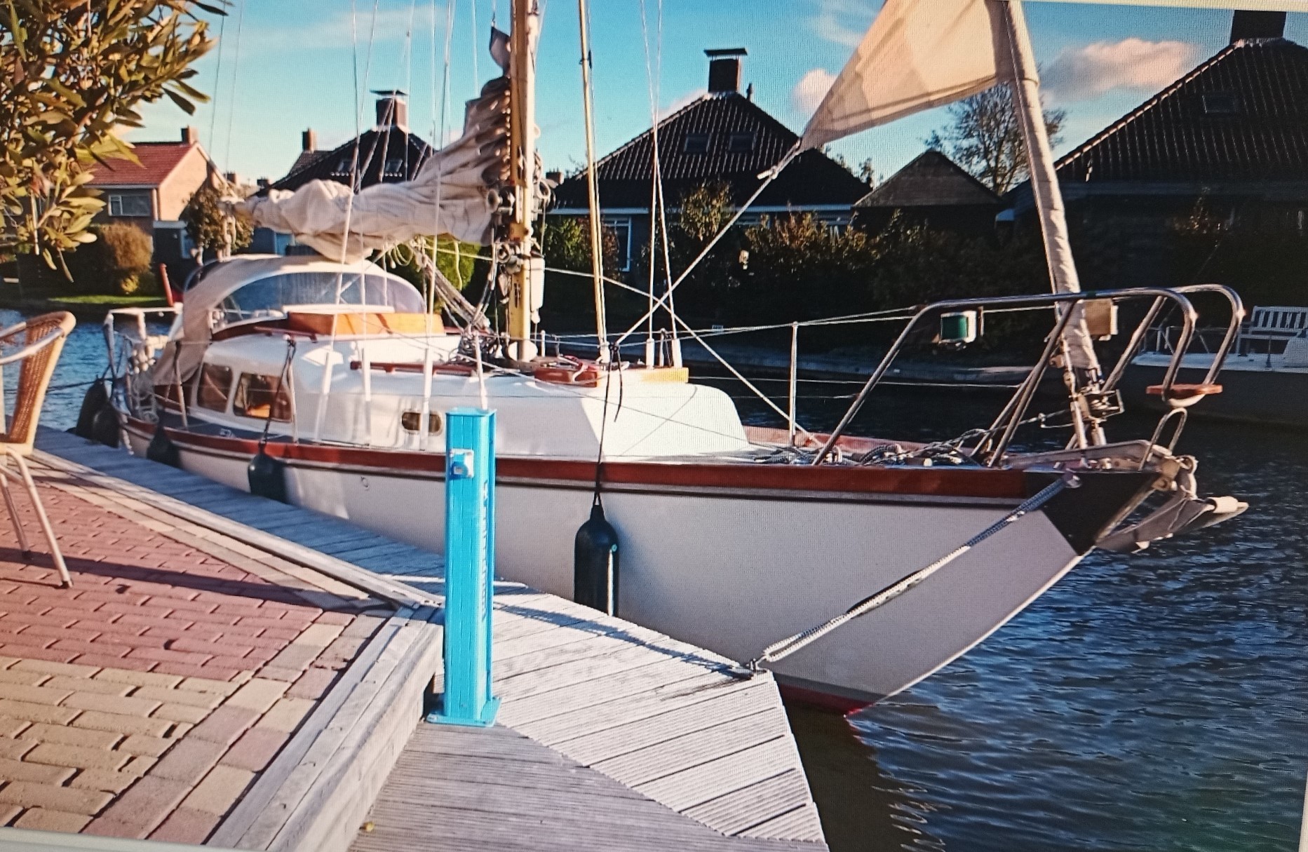foto: 19 Delphin 66