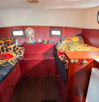 foto: 16 Beachcraft  1050
