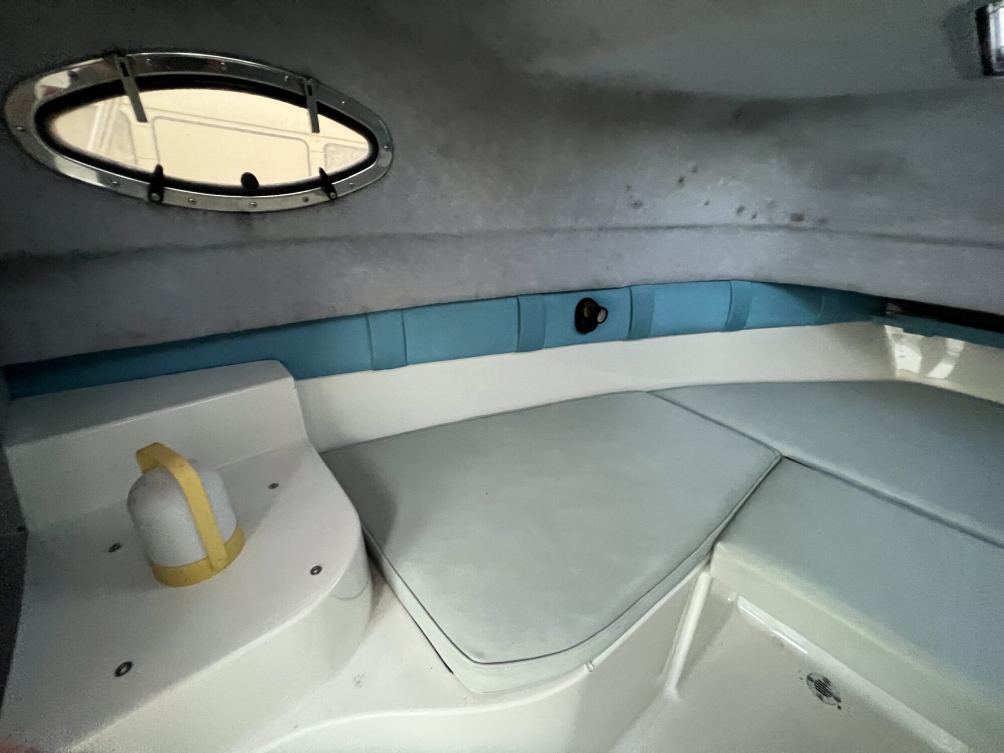 foto: 15 Celebrity Celebrity 2500 Fish Hawk