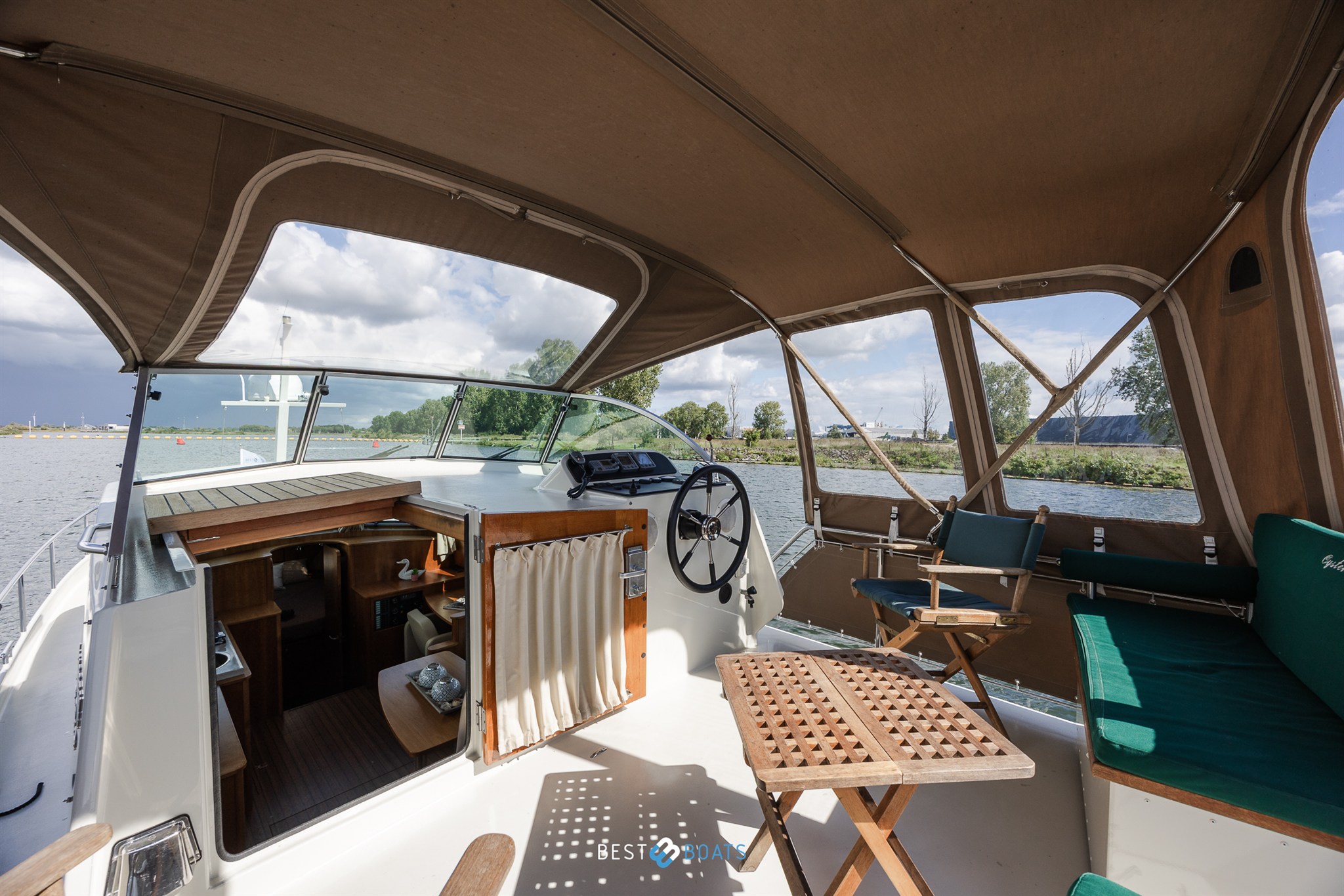 foto: 34 Linssen Grand Sturdy 34.9 AC