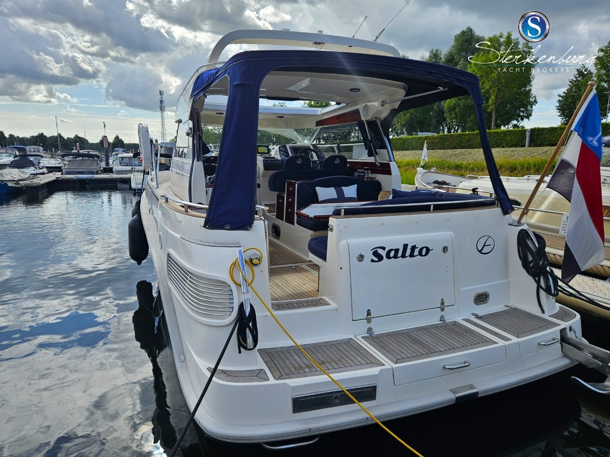foto: 45 Aquador 33 HT