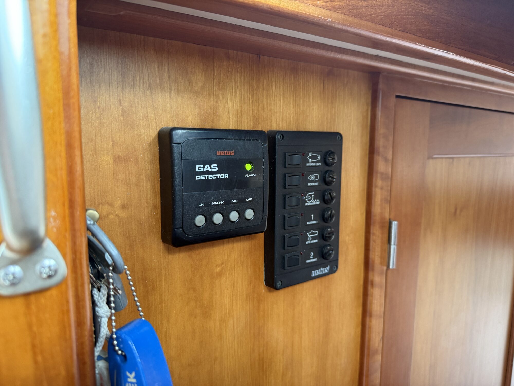 foto: 34 Vedette Vedette 8.80 OK Spiegeldeur