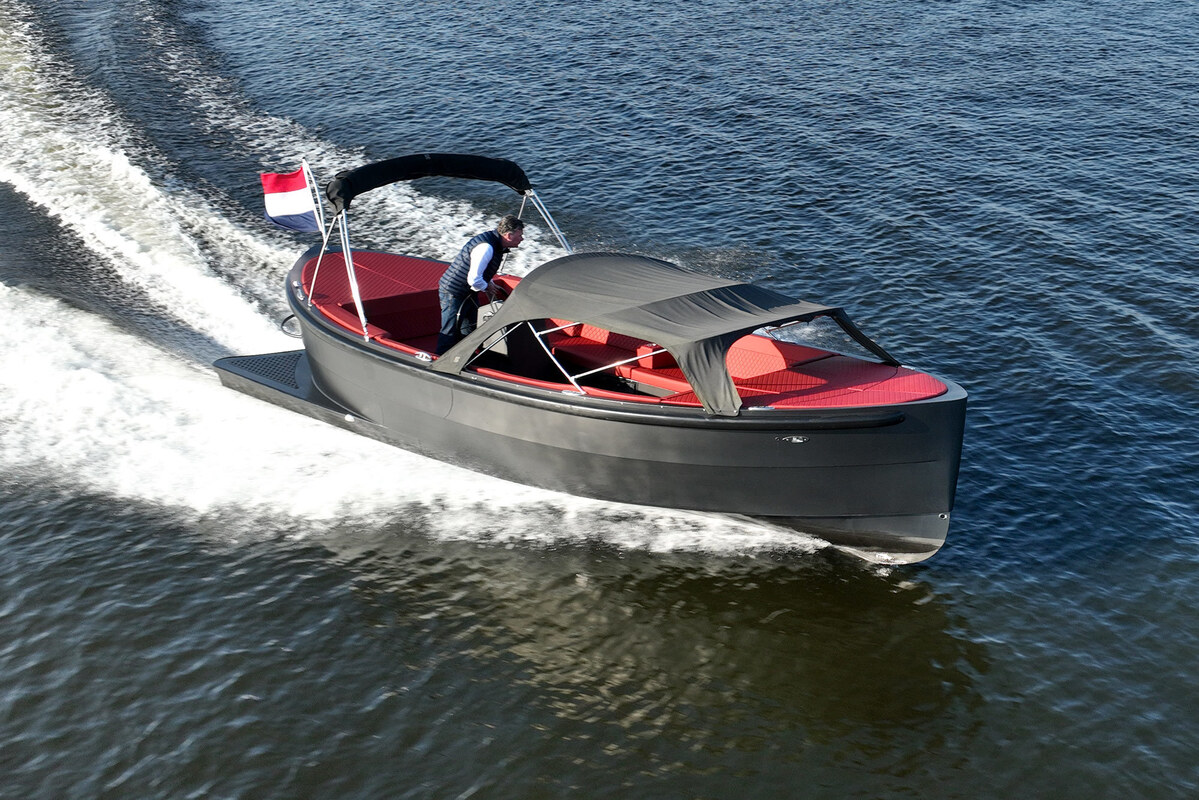 foto: 57 Triple X 800