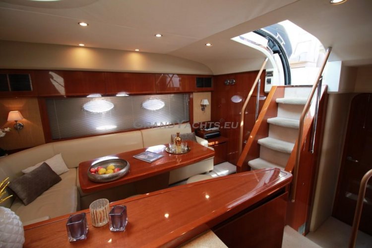 foto: 61 Princess V53