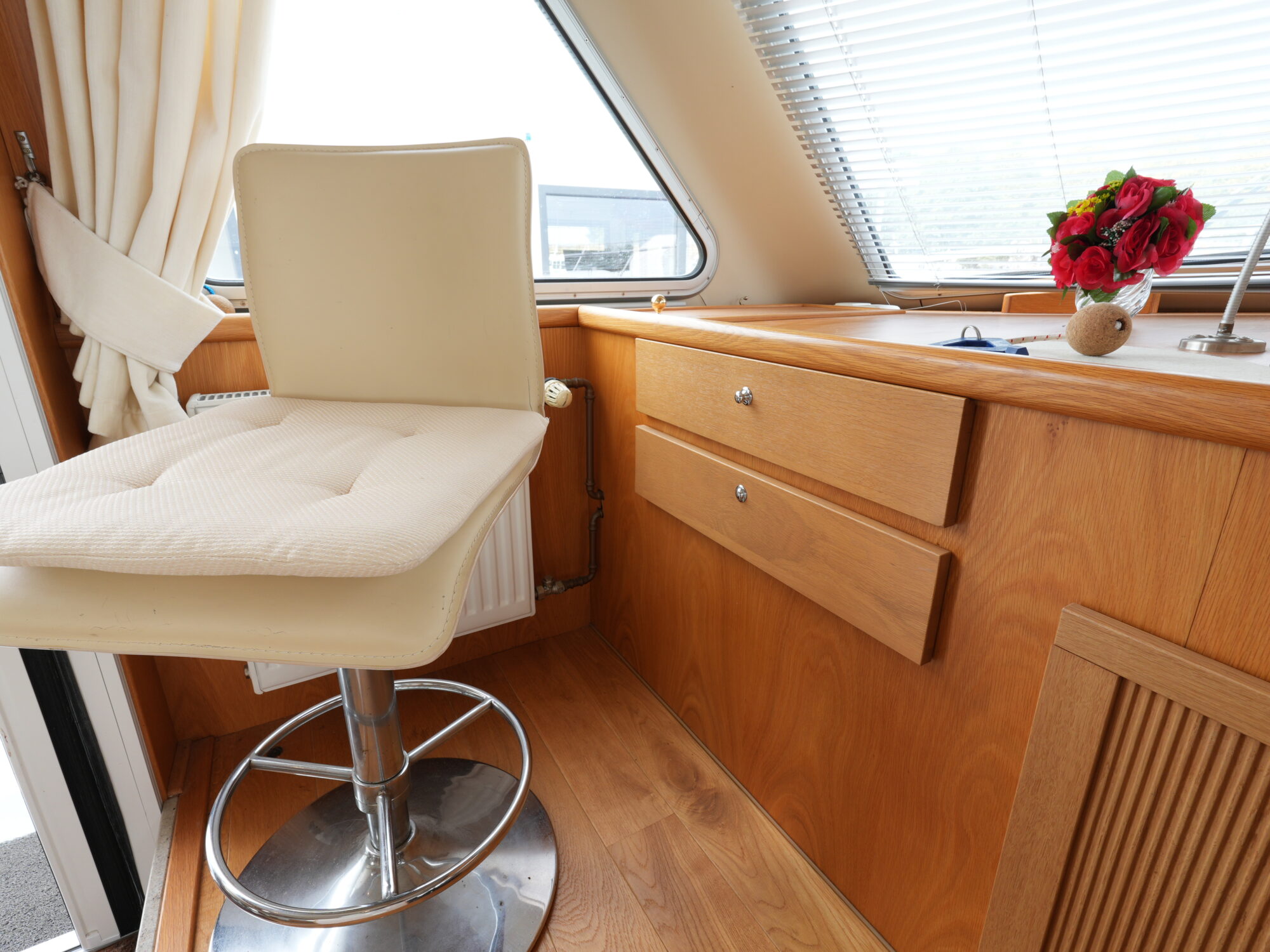 foto: 112 Kajuitzeilboot 700