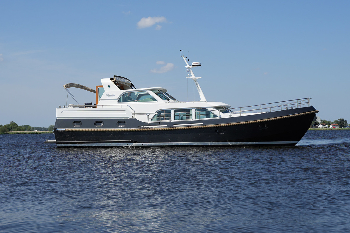 foto: 77 Linssen Grand Sturdy 500 Variotop Mark II