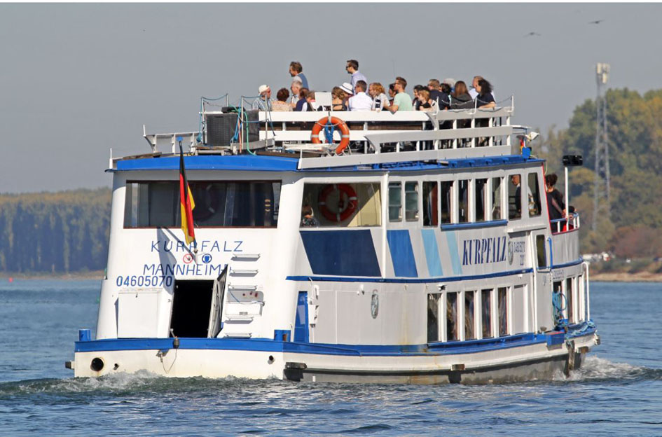 foto: 44 Dagpassagiersschip 221 pers, Rijn gecertificeerd