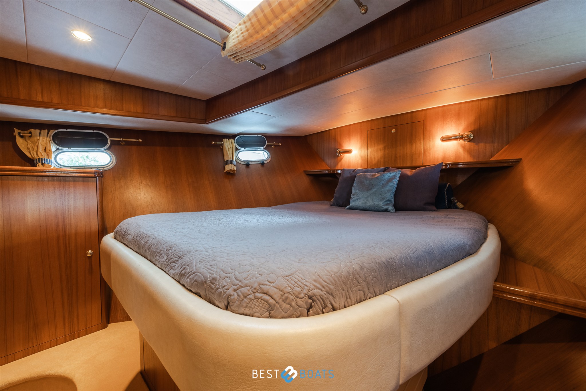 foto: 42 Wim Van Der Valk Continental 1700