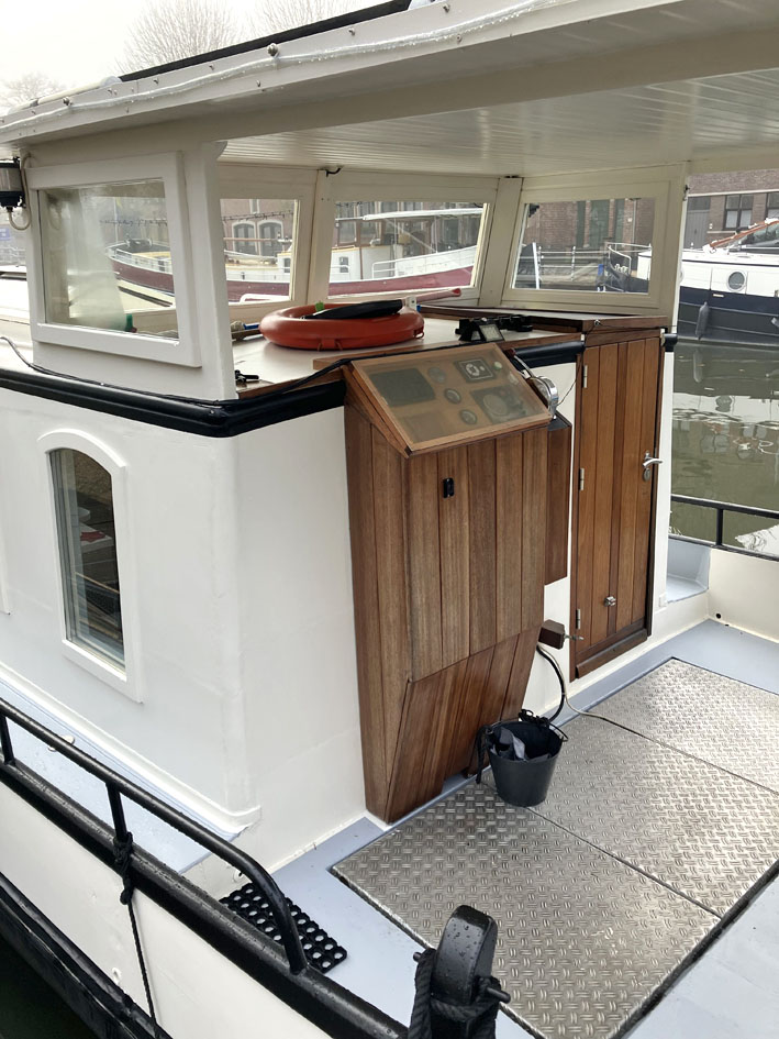 foto: 37 Varend Woonschip Skutsje 17.12