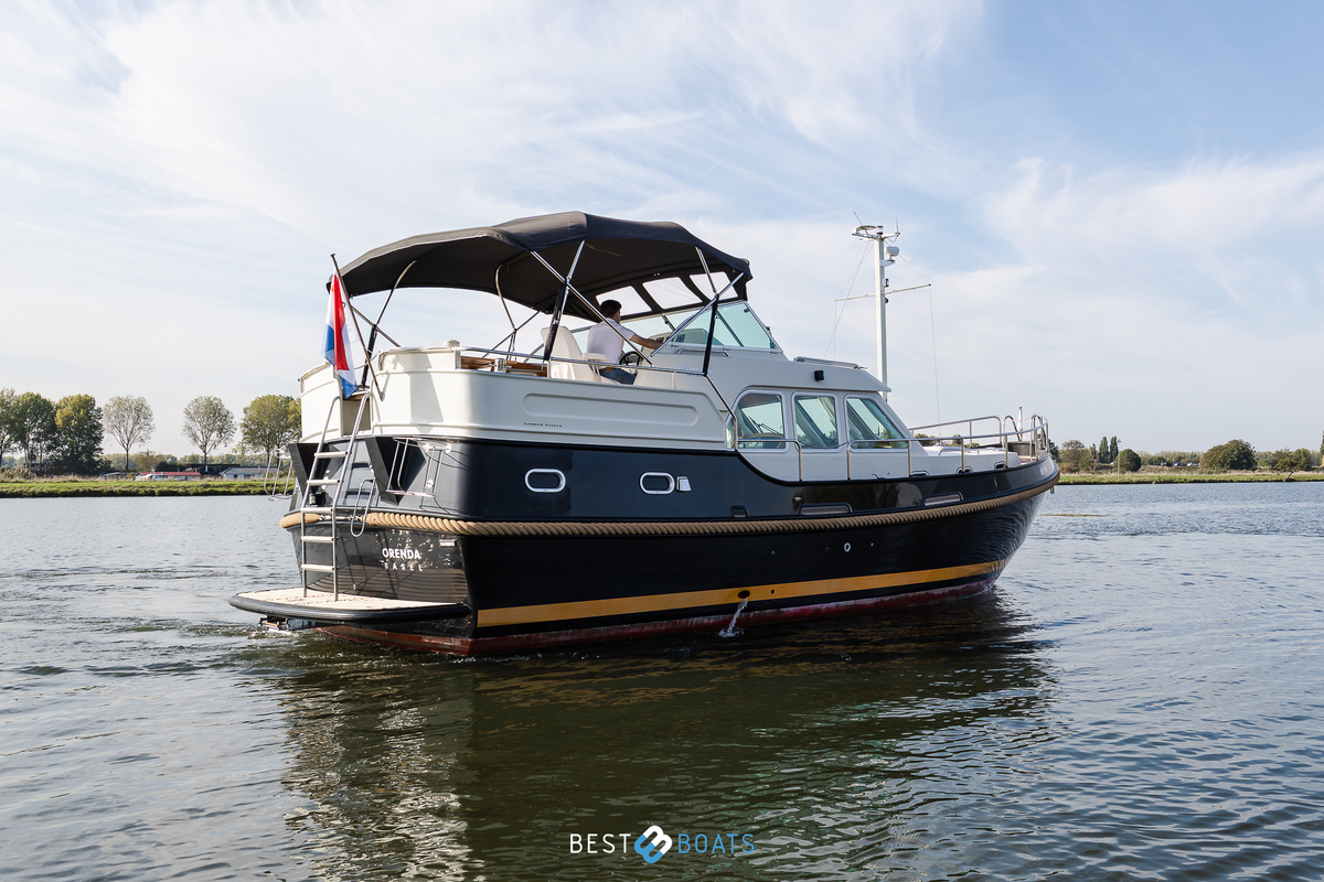 foto: 41 Linssen Grand Sturdy 380 AC 