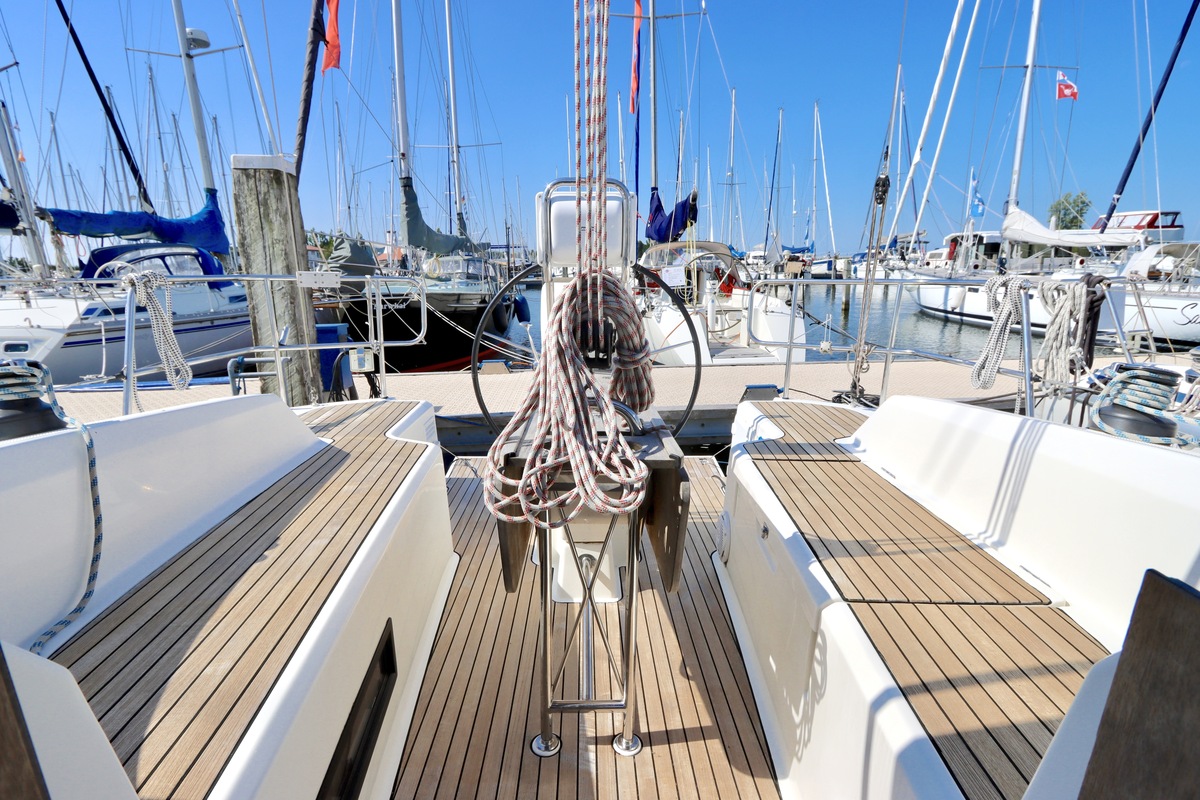 foto: 57 Bavaria 33 Cruiser