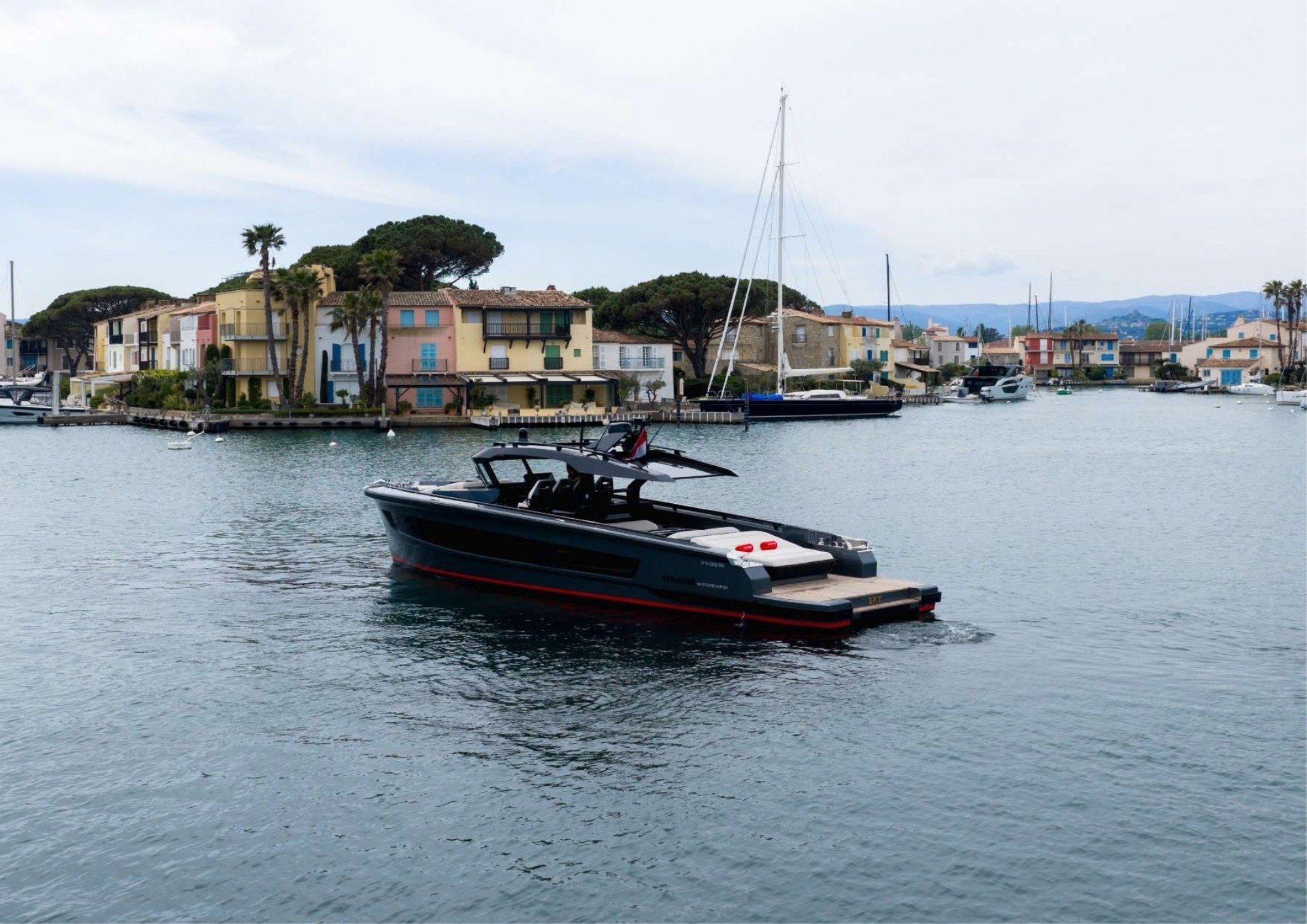foto: 17 Stratos Yachts Dutch Build 50