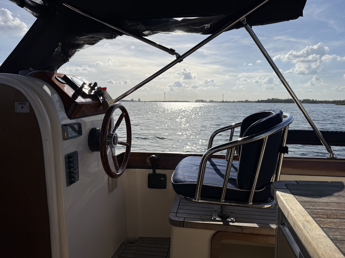 foto: 47 Antaris Mare Libre 770