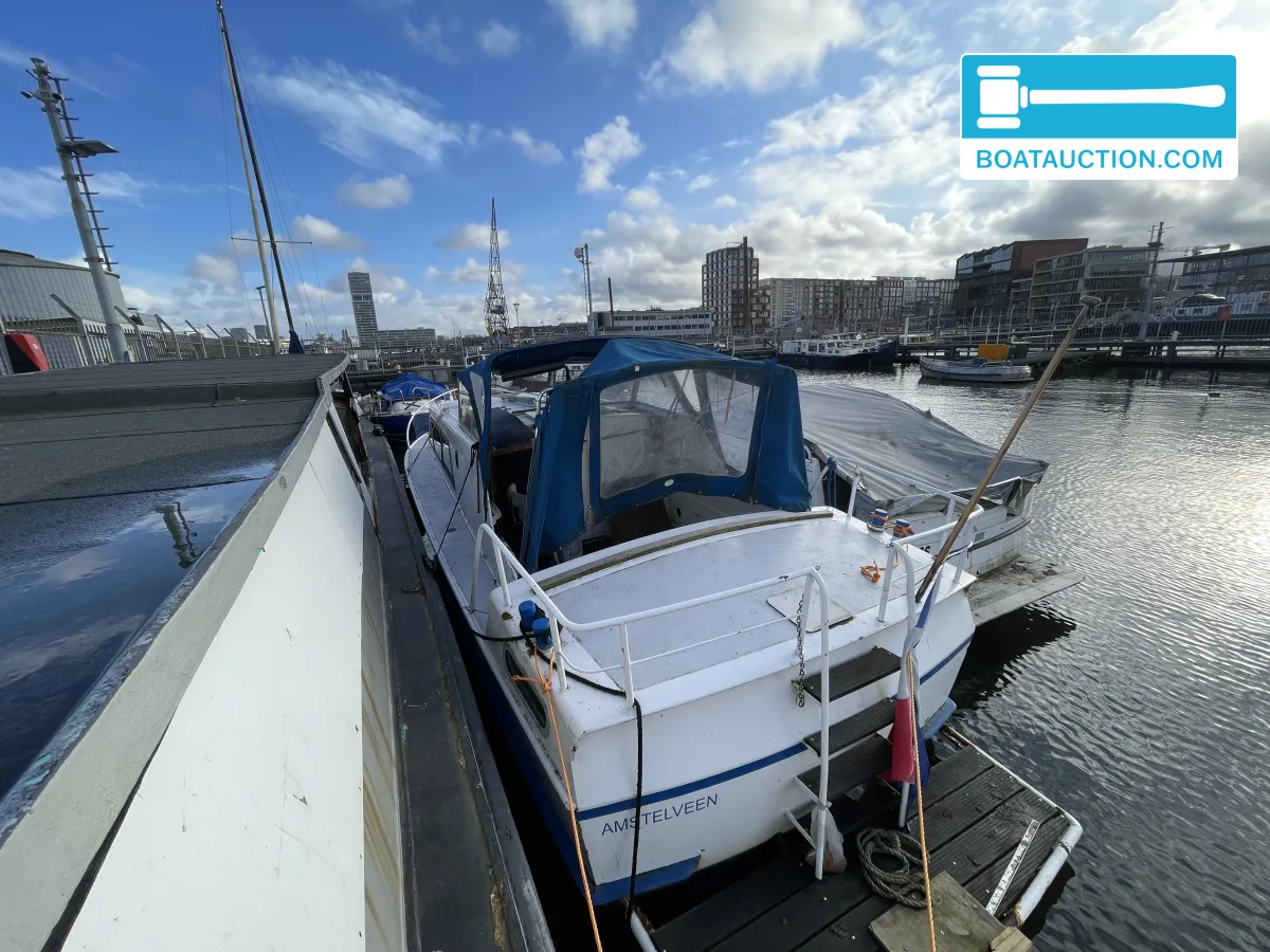 foto: 16 Motorboat 900