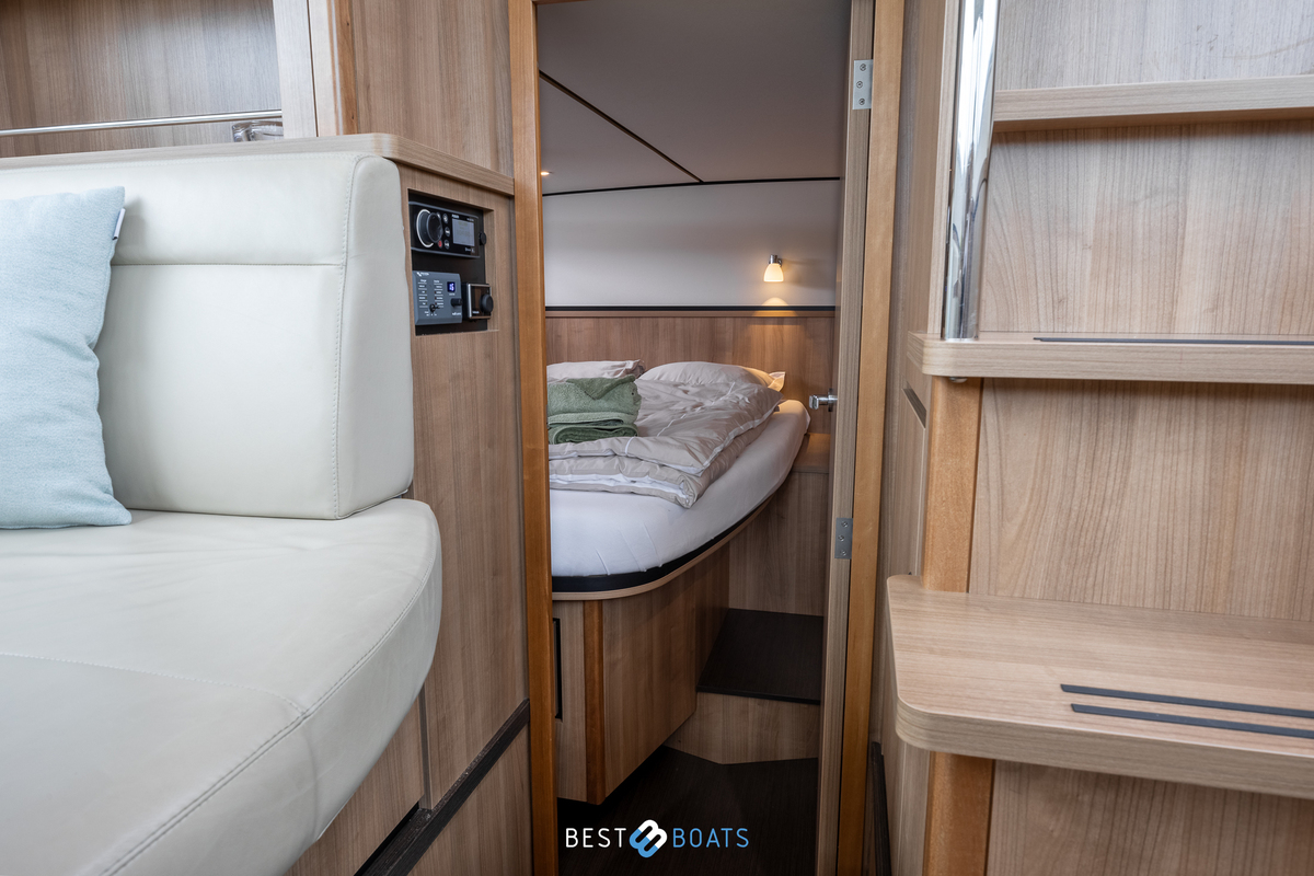 foto: 41 Linssen Grand Sturdy 35.0 AC INTERO