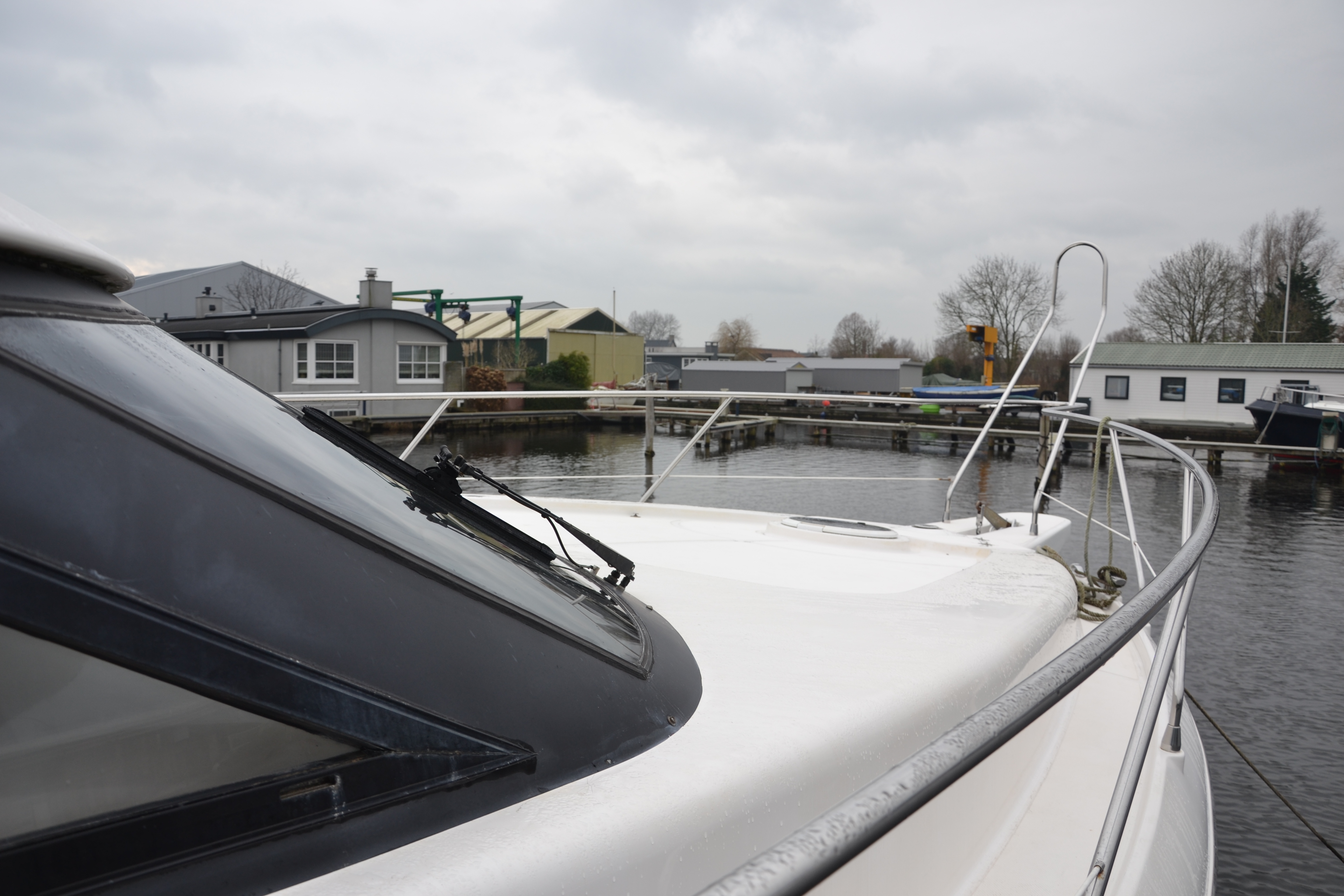 foto: 32 Astondoa  40 Fly