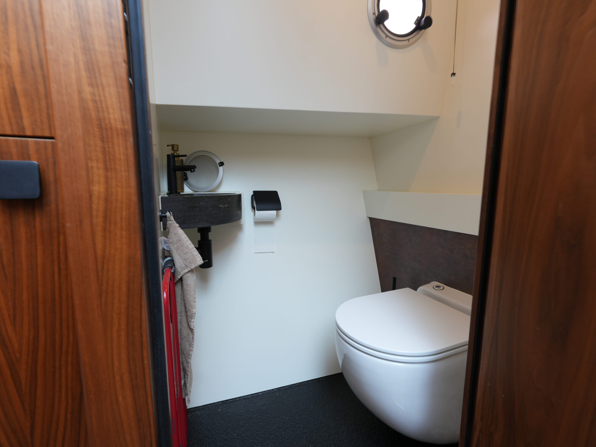 foto: 83 Van den Hoven Van den Hoven Executive 15.00 MK II