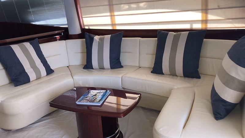 foto: 19 princess 61  FLY