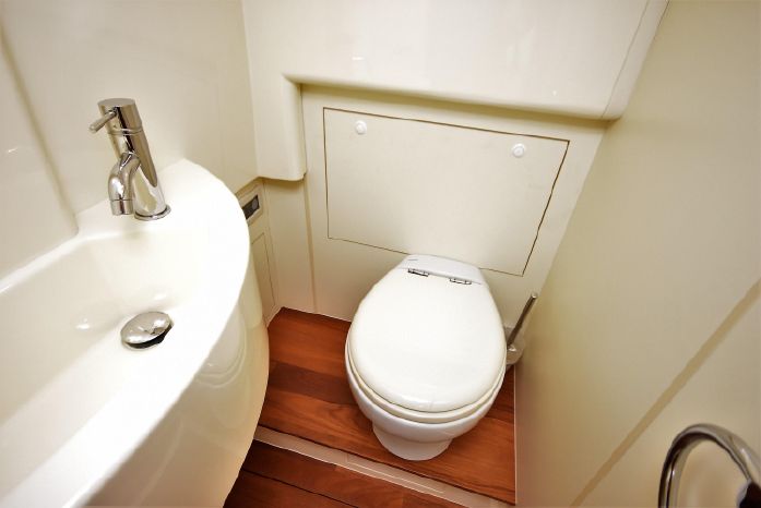 foto: 32 Fairline Squadron 55