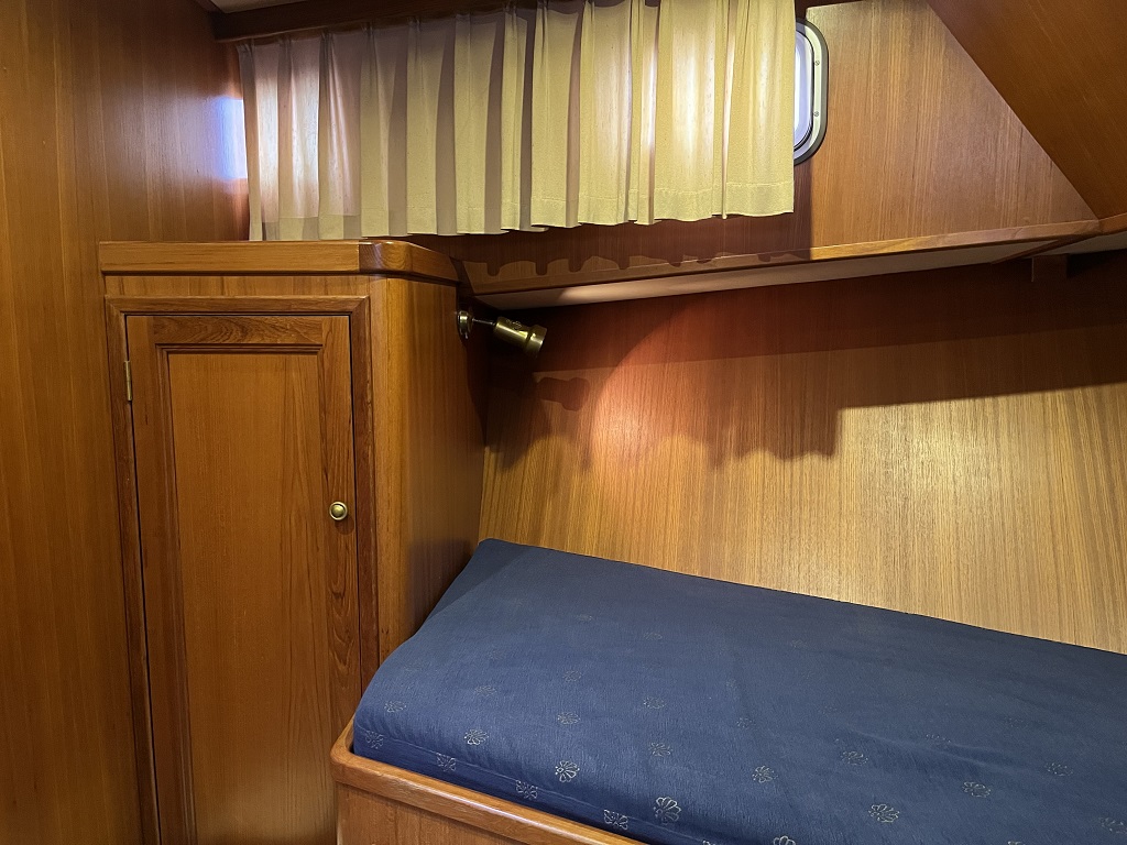 foto: 34 Blauwe Hand Trawler 1400