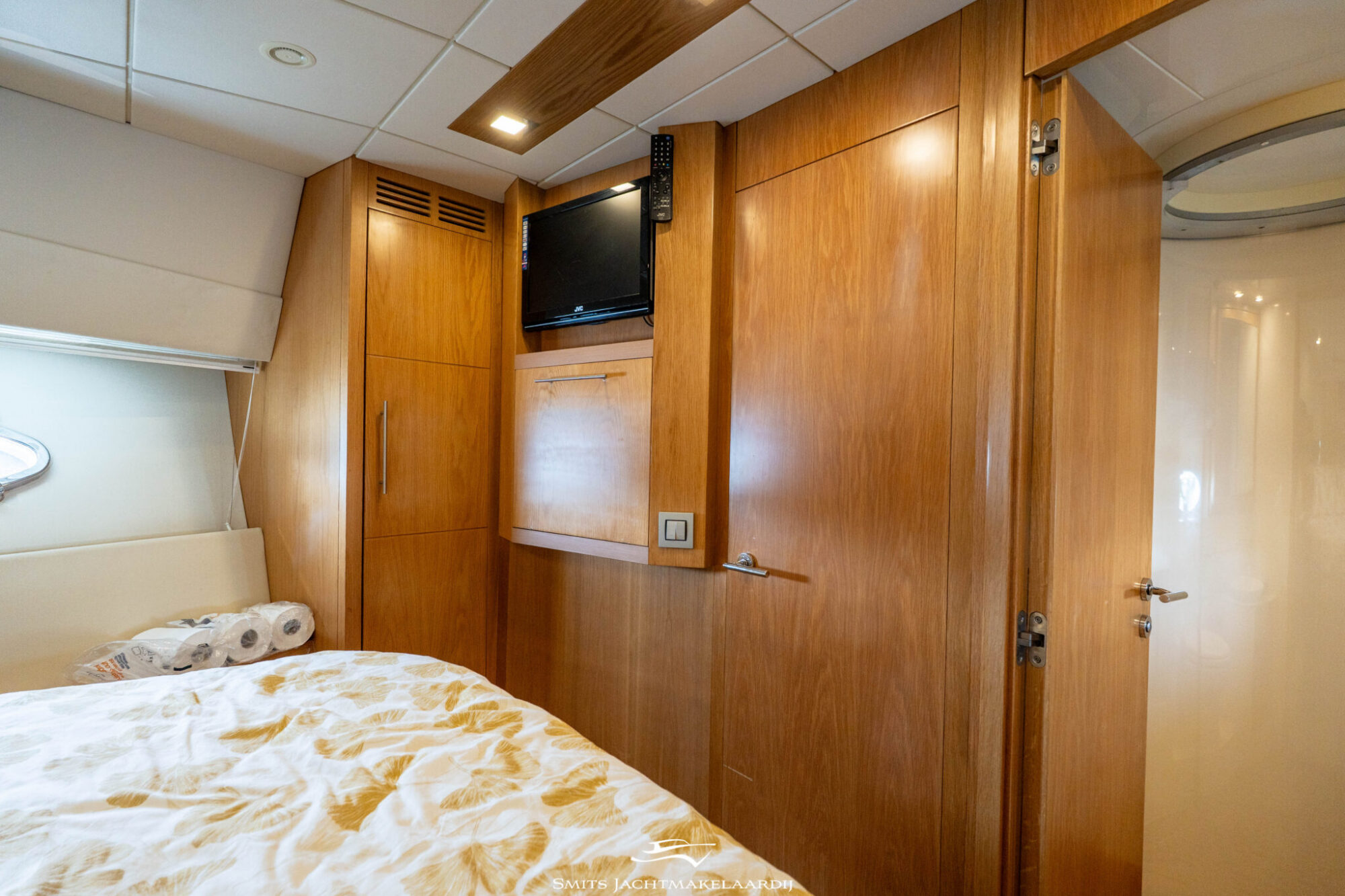 foto: 129 Rodman Rodman 44 Muse IPS