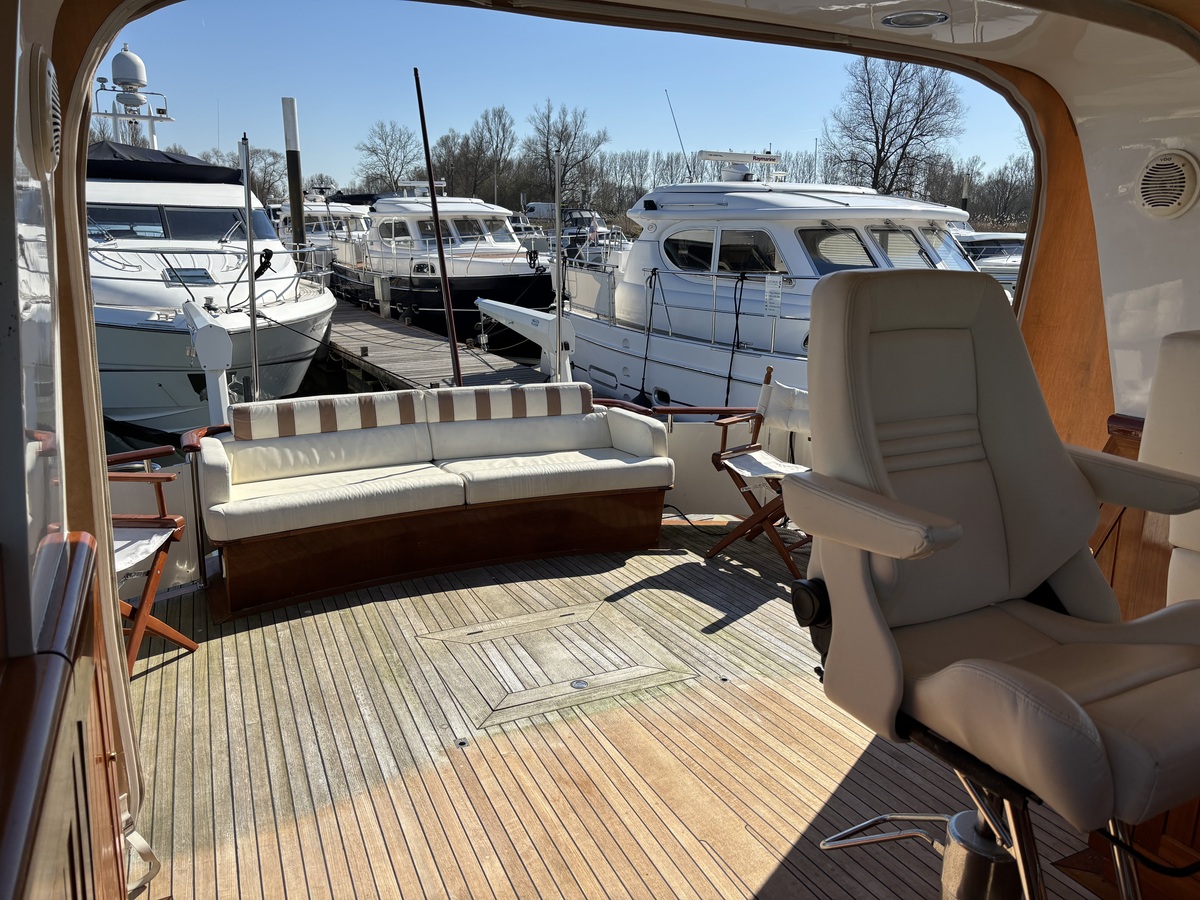 foto: 26 Super Van Craft 14.80 Cabrio